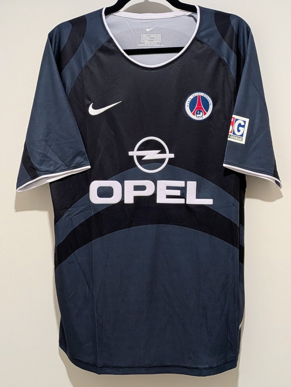 PSG Paris Saint Germain Ronaldinho #21 Retro Jersey 2001 Alternate